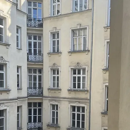 Kamienica Srodmiescie 17a 公寓