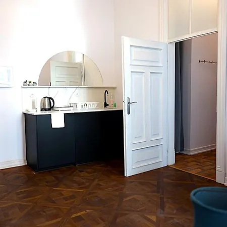 Appartamento Kamienica Srodmiescie 17a By Form Space Varsavia